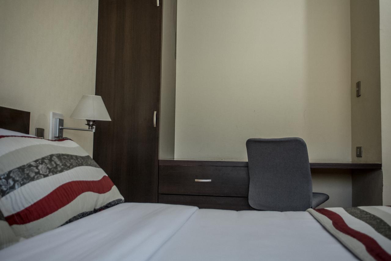 Hotel Capelli Express Talca  Exterior photo